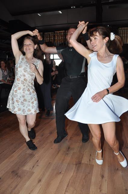 min 2014 09 28 station danse 156